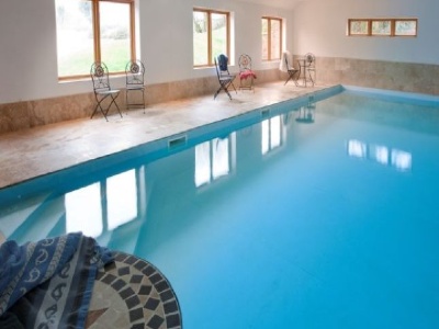 cost to build a indoor pool